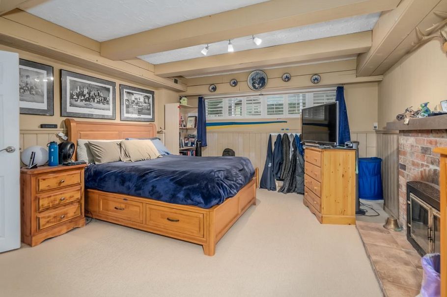 1630 Layton Drive North Vancouver, BC - 21