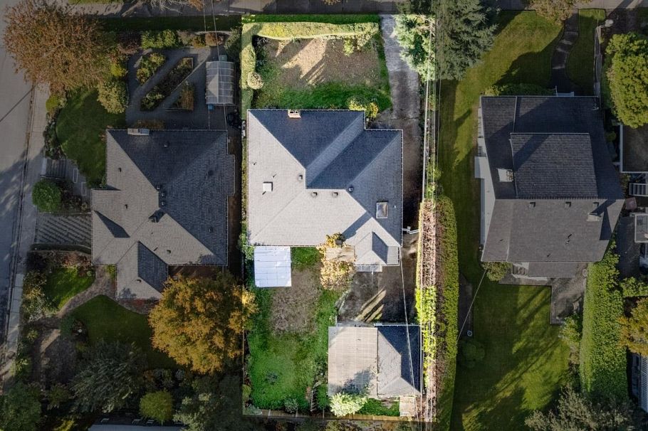 1830 W 33rd Avenue Vancouver, BC - 6