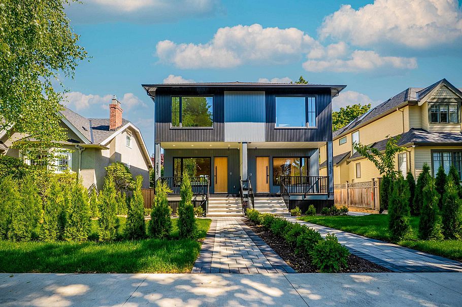 2837 W 31st Avenue Vancouver, BC - 2