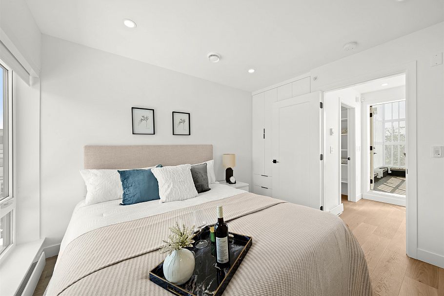 2412 Victoria Drive Vancouver, BC - 18