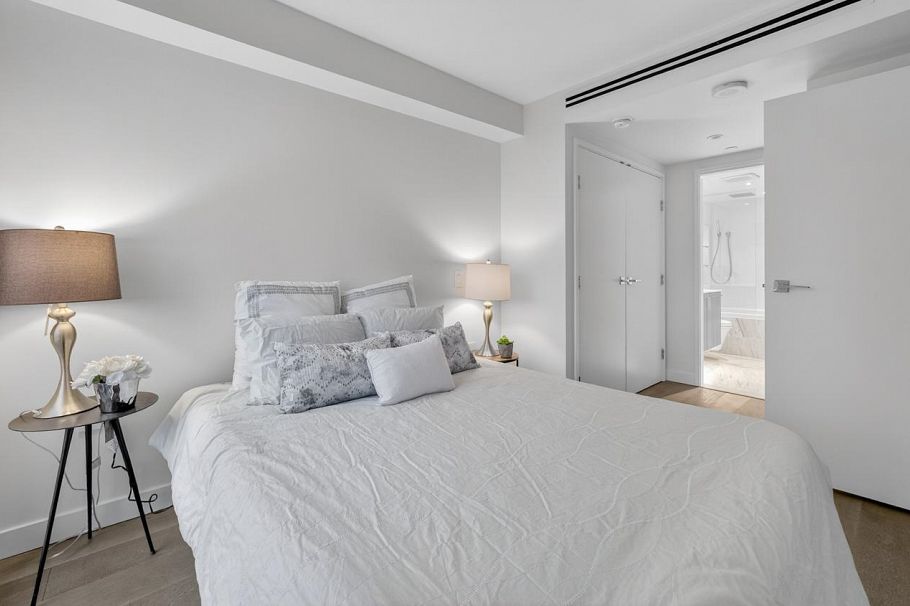 2701 1111 Richards Street Vancouver, BC - 10