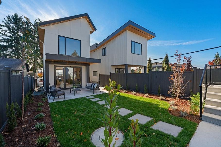 504 E 5th Street North Vancouver, BC - 37