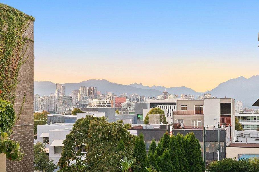 207 2515 Ontario Street Vancouver, BC - 29