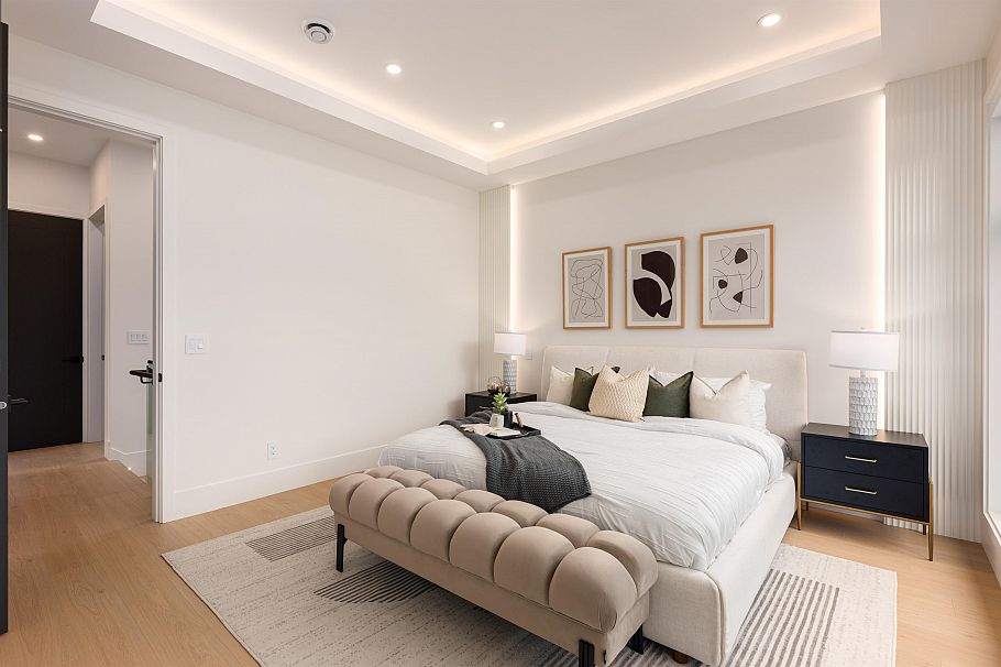 1 3466 Franklin Street Vancouver, BC - 18