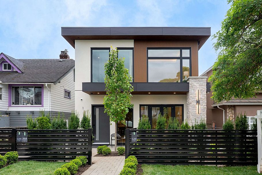 1 3466 Franklin Street Vancouver, BC - 1