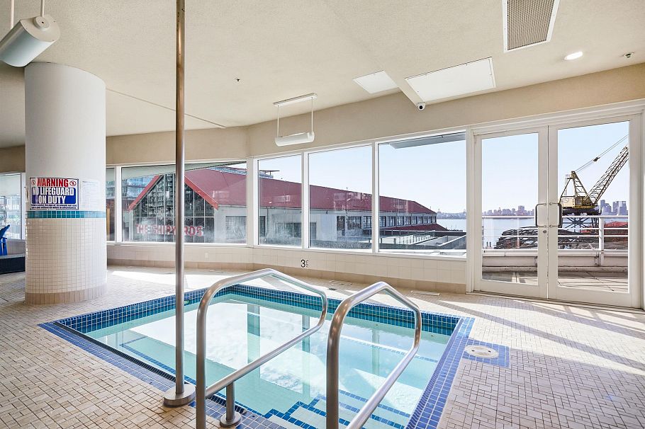 708 133 E Esplanade North Vancouver, BC - 20