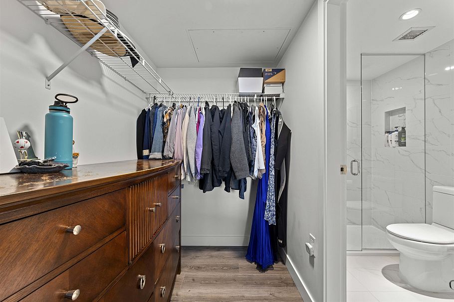 807 8181 Chester Street Vancouver, BC - 11