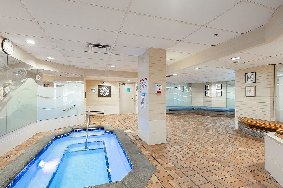 905 2004 Fullerton Avenue North Vancouver, BC - 22