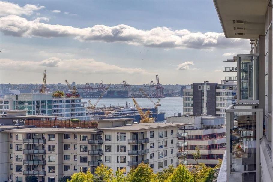 901 175 W 2nd Street North Vancouver, BC - 11