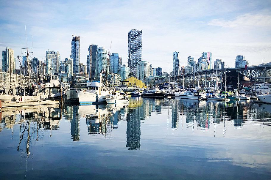 204 1550 Mariner Walk Vancouver, BC - 21