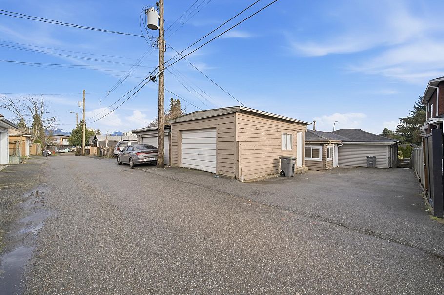 4533 Knight Street Vancouver, BC - 26