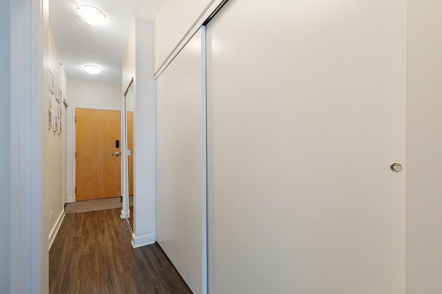 307 1249 Granville Street Vancouver, BC - 22