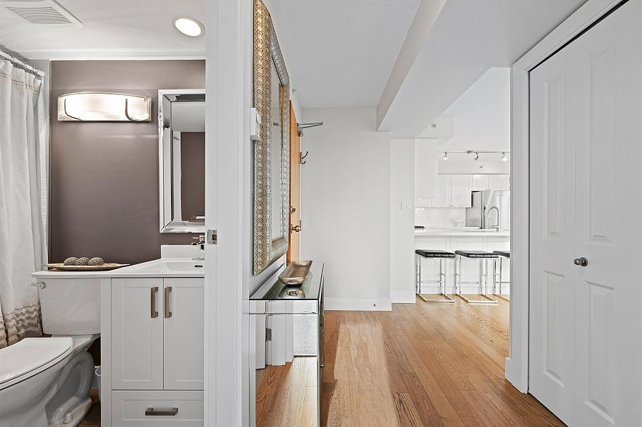 2204 1238 Richards Street Vancouver, BC - 32