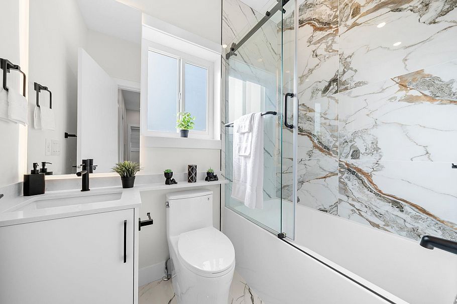 4320 Nanaimo Street Vancouver, BC - 30