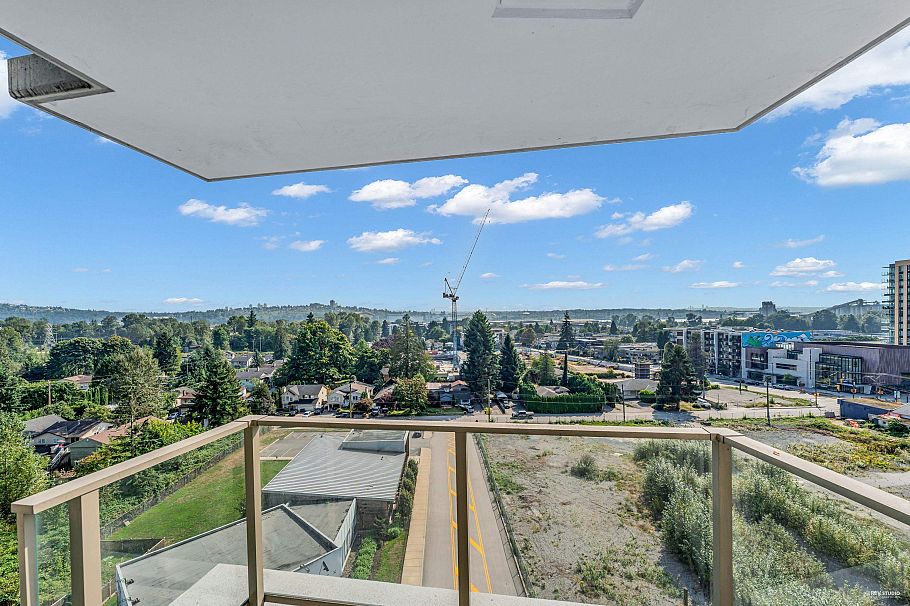 1005 1550 Fern Street North Vancouver, BC - 18