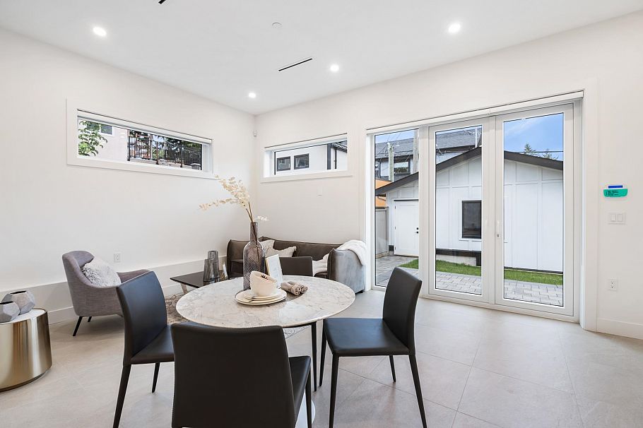 2140 E 20th Avenue Vancouver, BC - 5