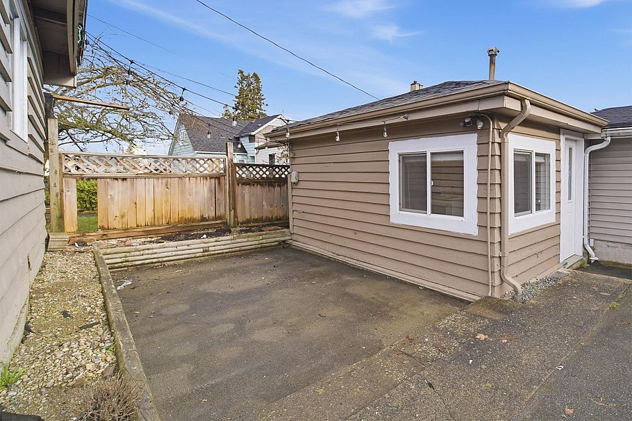 4533 Knight Street Vancouver, BC - 25