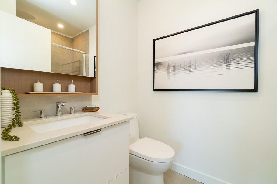 403 108 E 8th Street North Vancouver, BC - 27