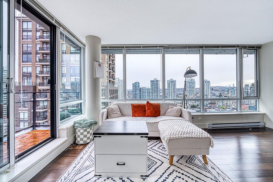 1807 1088 Richards Street Vancouver, BC - 6