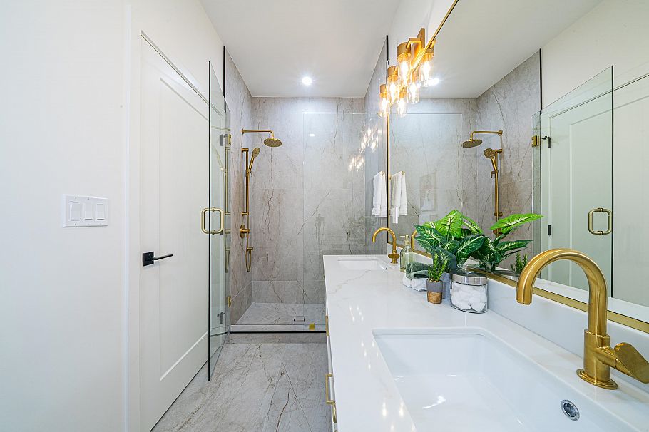 3460 Welwyn Street Vancouver, BC - 30