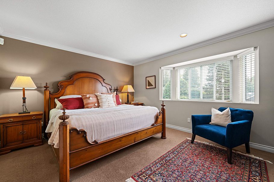 2992 W 42nd Avenue Vancouver, BC - 25