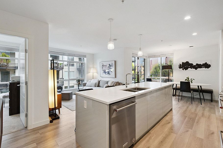 309 128 E 8th Street North Vancouver, BC - 7