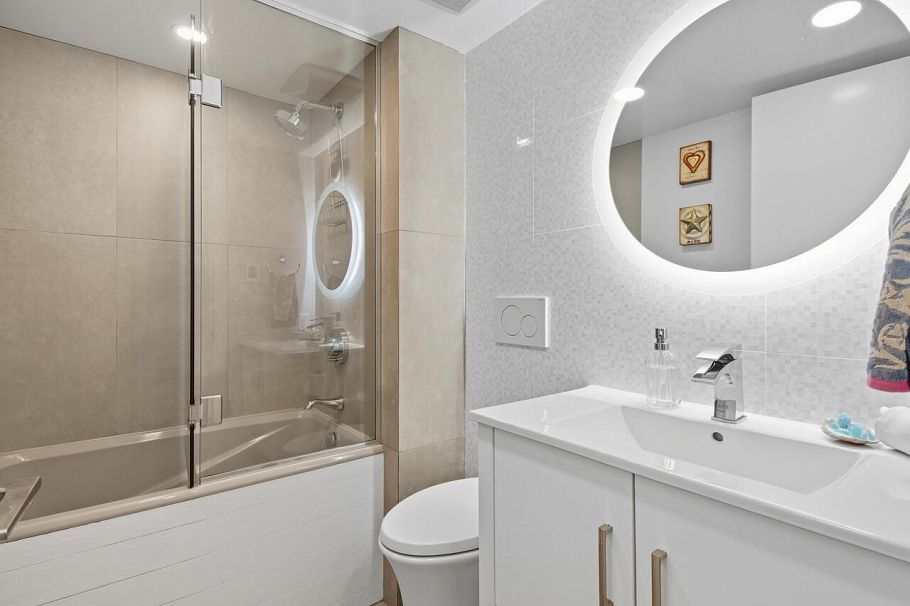 1645 Stephens Street Vancouver, BC - 12