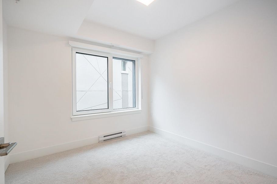 110 2085 E 1st Avenue Vancouver, BC - 18