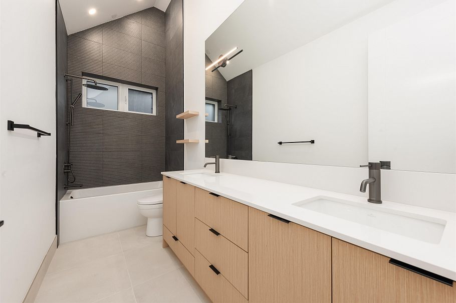 5 371 E 33rd Avenue Vancouver, BC - 19