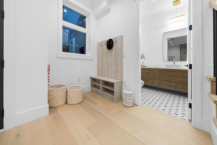 4990 Sherbrooke Street Vancouver, BC - 3