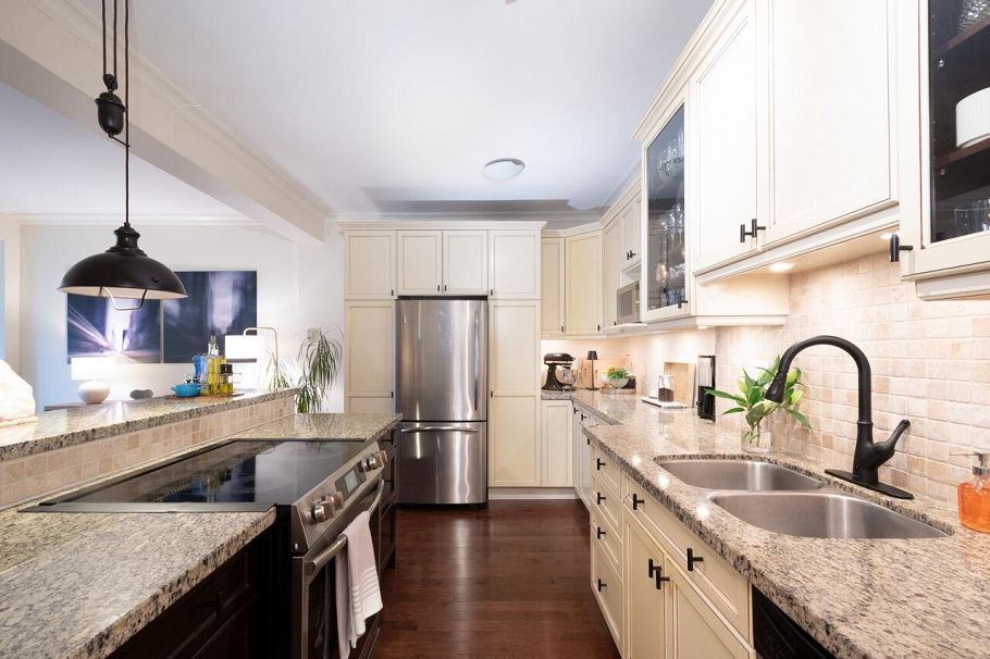 308 1655 Nelson Street Vancouver, BC - 15