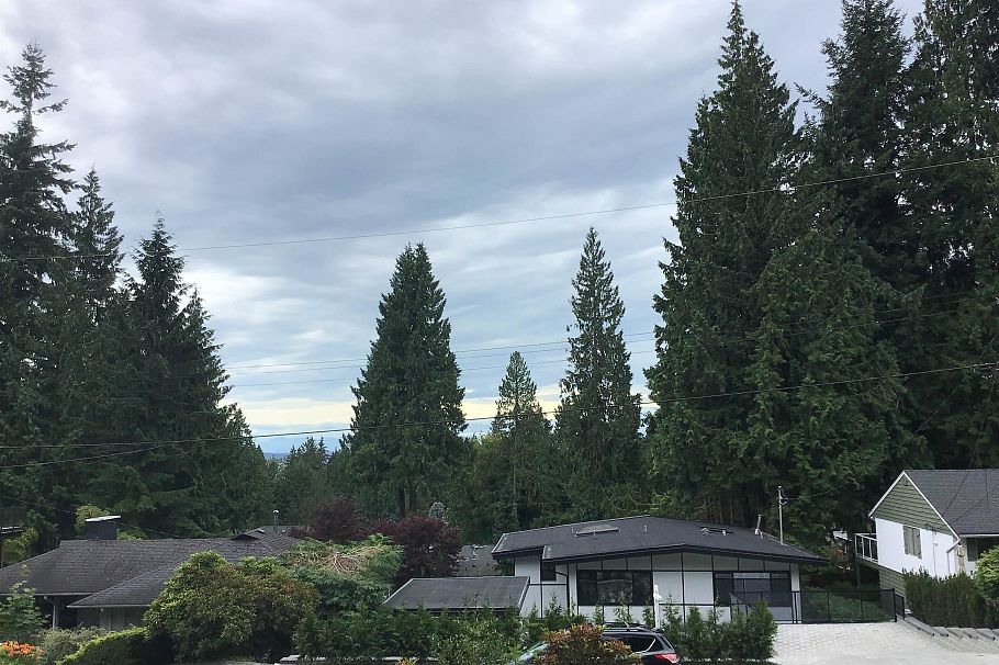 528 Greenway Avenue North Vancouver, BC - 4