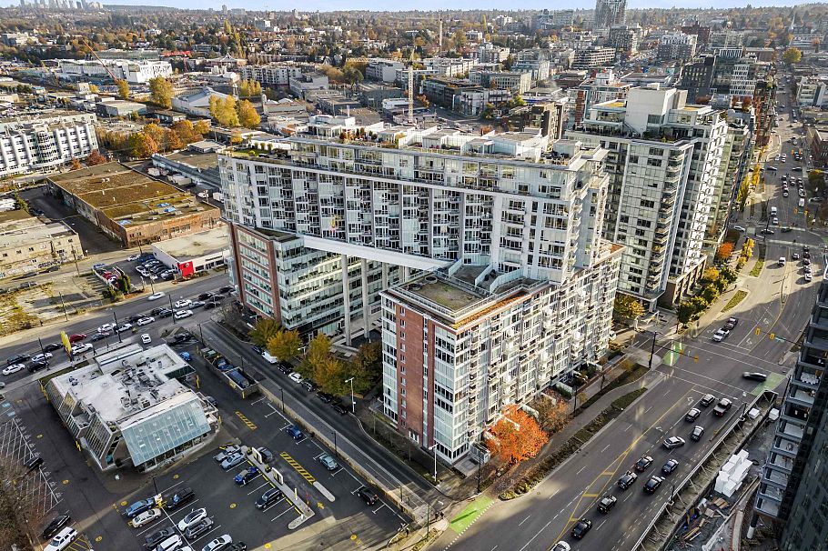 206 1618 Quebec Street Vancouver, BC - 4