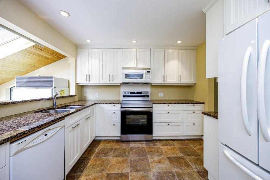 1427 Appin Road North Vancouver, BC - 6