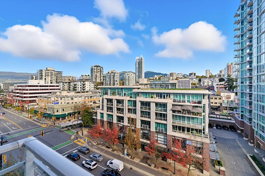 708 133 E Esplanade North Vancouver, BC - 17