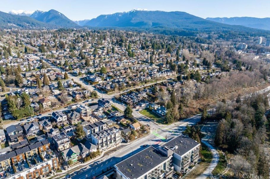 808 E 3rd Street North Vancouver, BC - 1