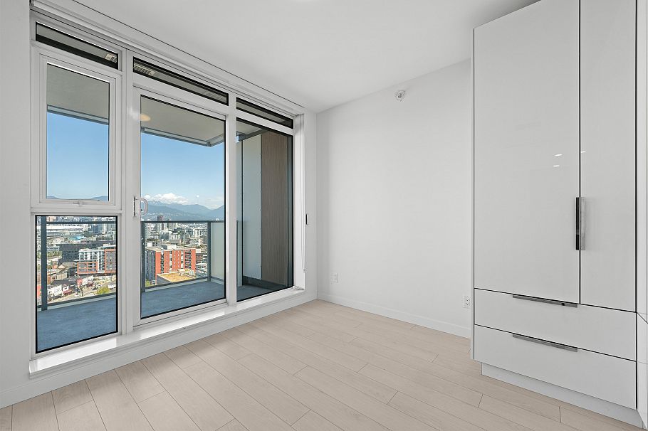 1812 285 E 10th Avenue Vancouver, BC - 8