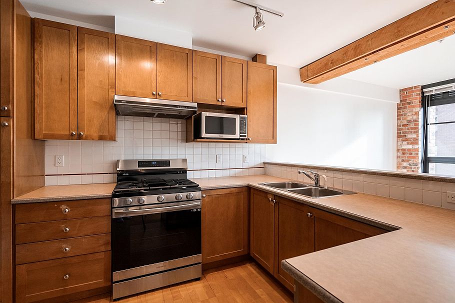 301 1238 Homer Street Vancouver, BC - 15