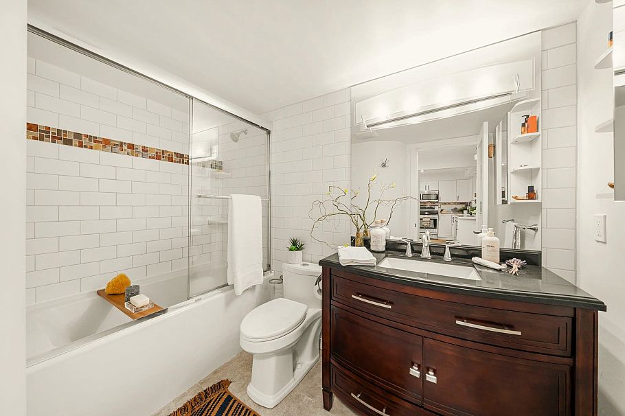 302 1438 W 7th Avenue Vancouver, BC - 18