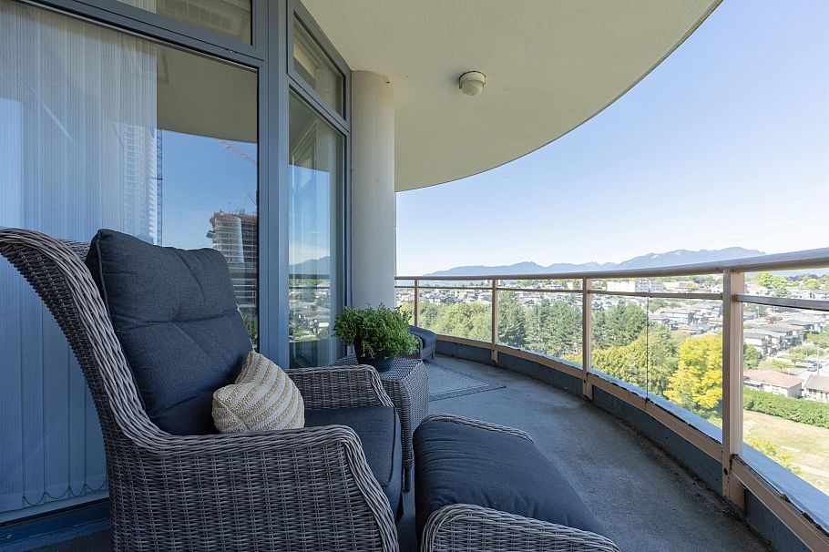 1301 4425 Halifax Street Burnaby, BC - 17