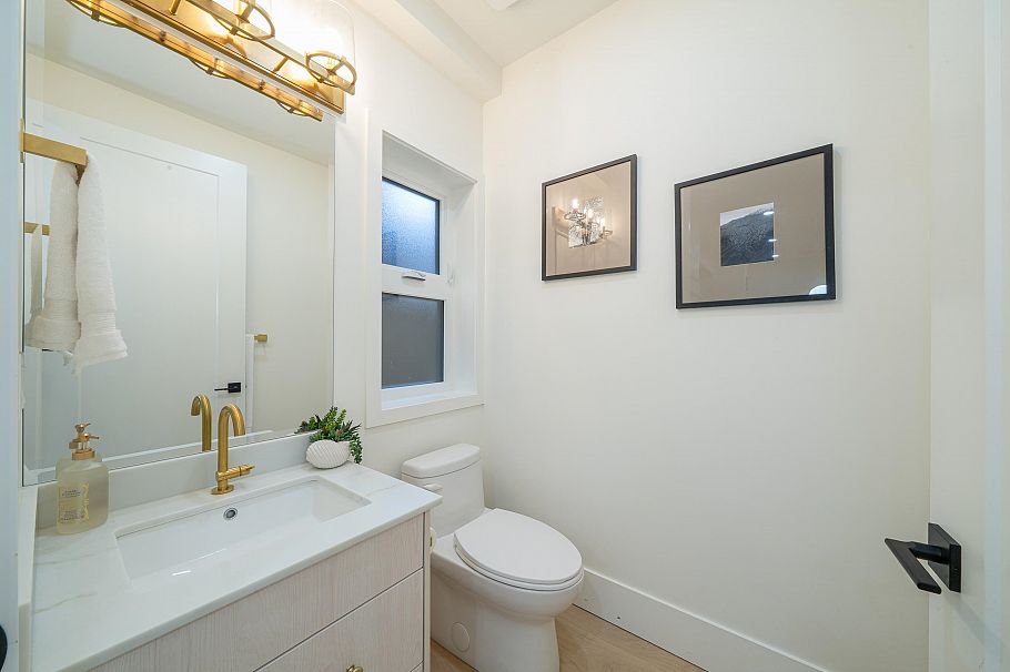 3460 Welwyn Street Vancouver, BC - 15