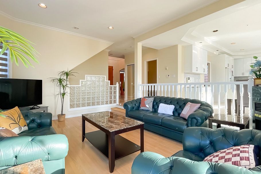 2056 Scarboro Avenue Vancouver, BC - 10