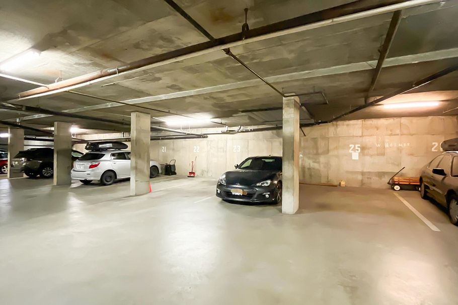 205 3264 Oak Street Vancouver, BC - 18