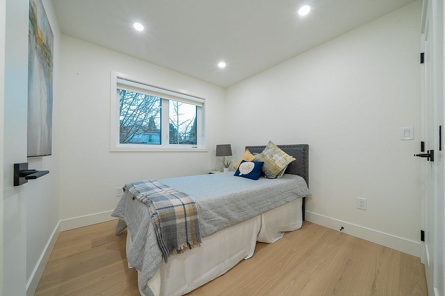 3460 Welwyn Street Vancouver, BC - 17