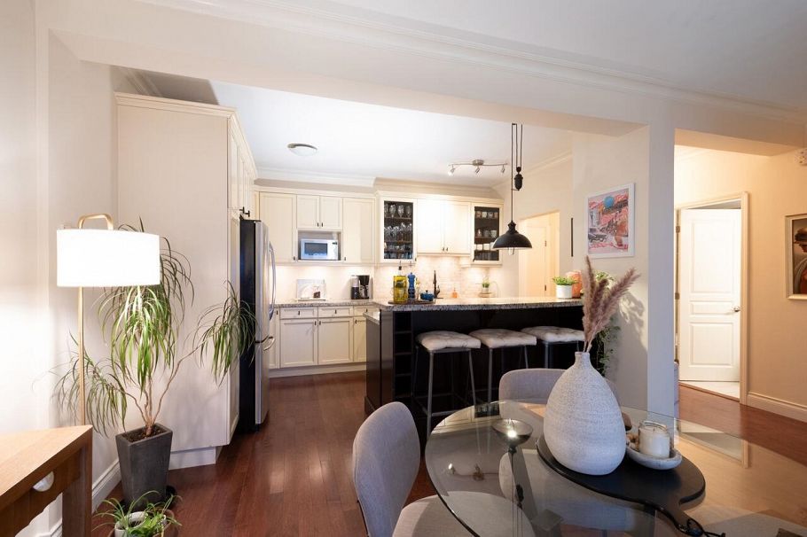 308 1655 Nelson Street Vancouver, BC - 12