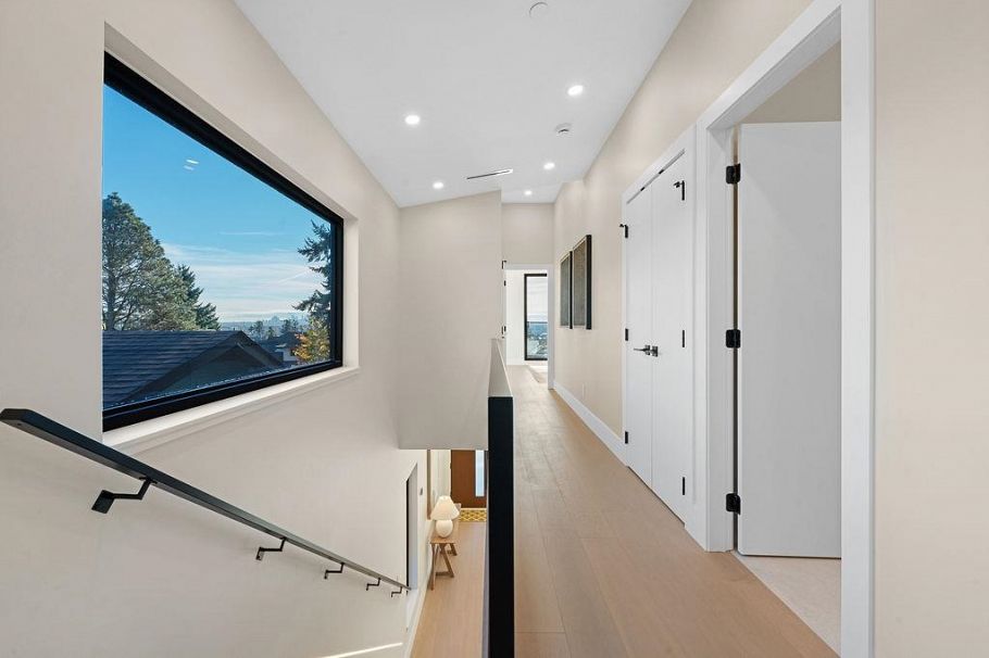 504 E 5th Street North Vancouver, BC - 22