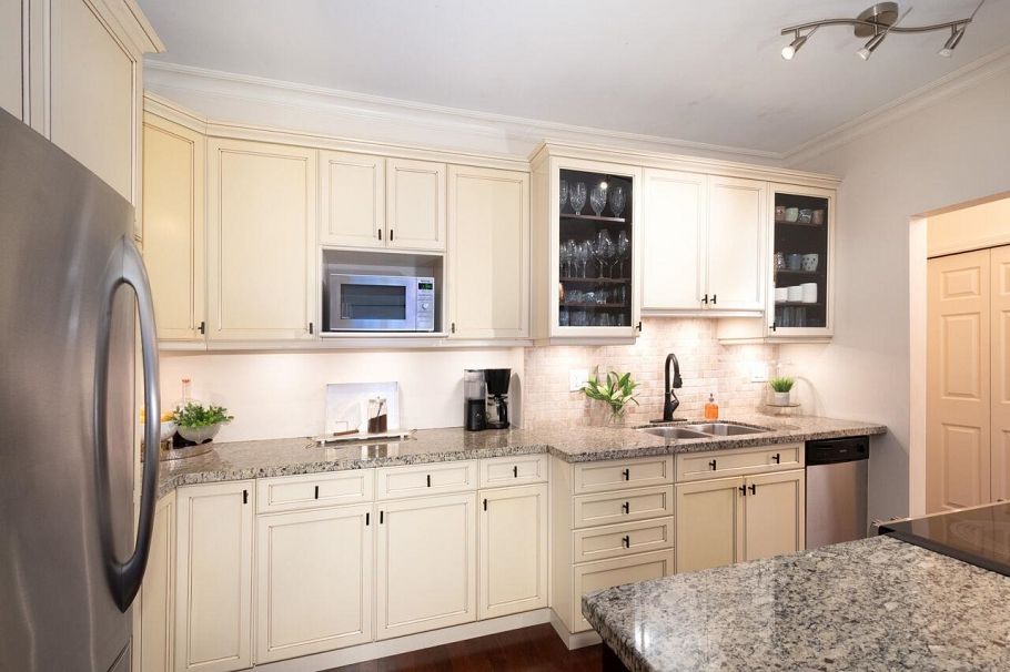 308 1655 Nelson Street Vancouver, BC - 16