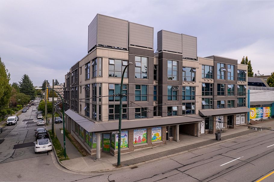 PH6 4868 Fraser Street Vancouver, BC - 28