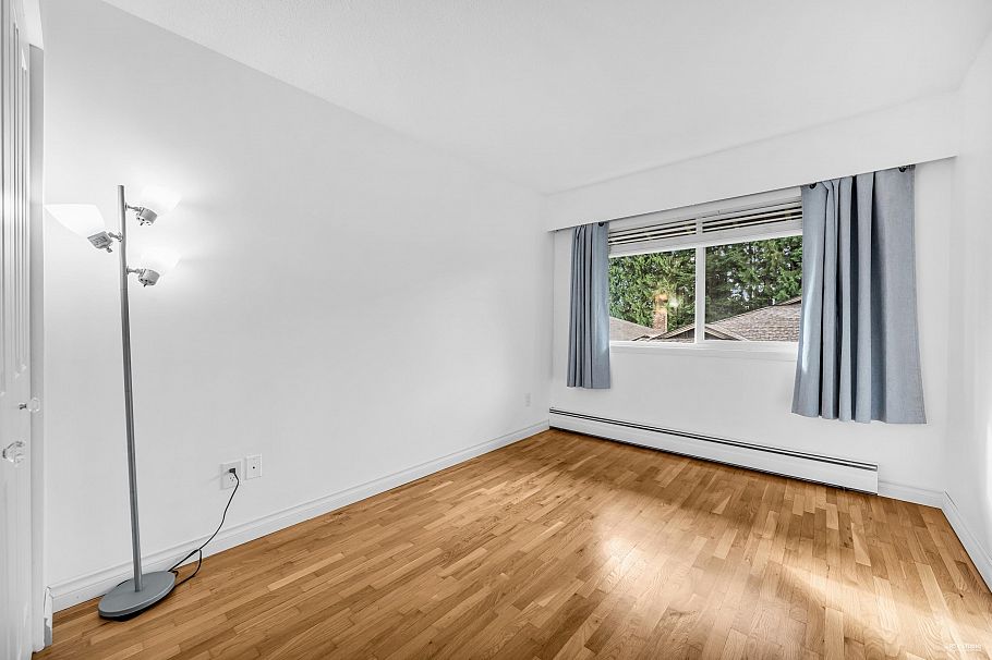 704 555 W 28th Street North Vancouver, BC - 8