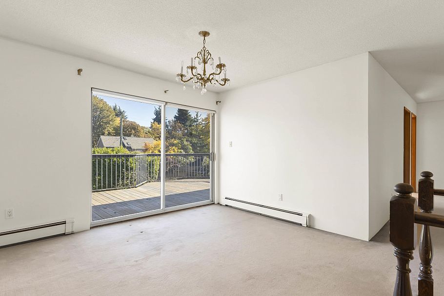 5950 Macdonald Street Vancouver, BC - 24